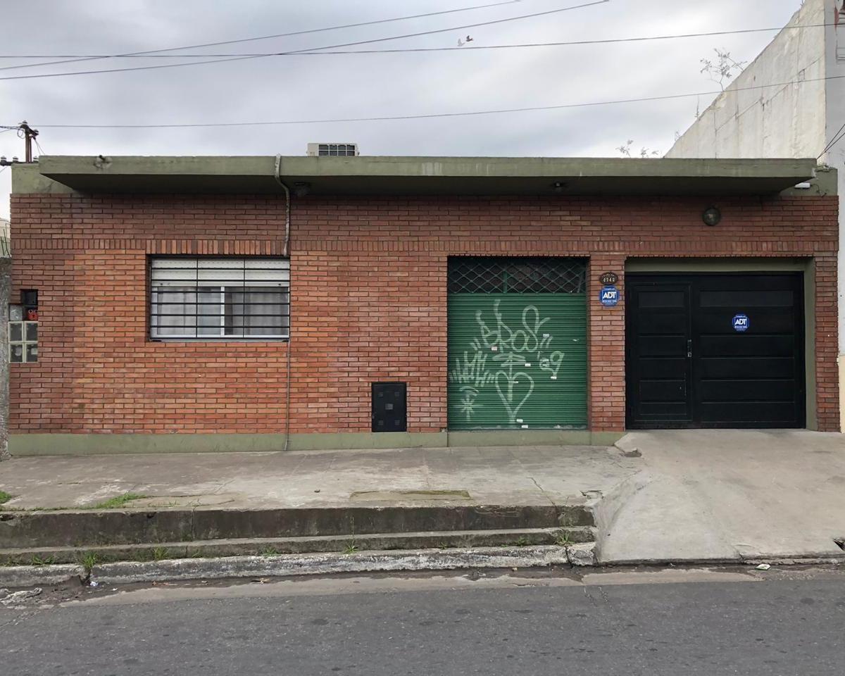 Casa 3 dormitorios. | CALLE 24 4742