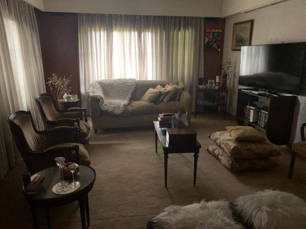 Casa 3 dormitorios. | CALLE CAMINO GENERAL BELGRANO 5373