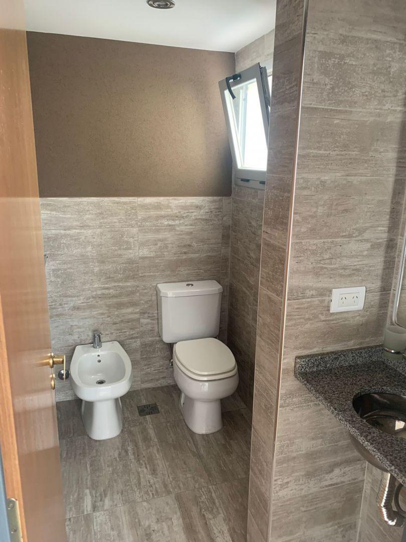 Departamento 2 Ambientes. | Calle 8 4761 3