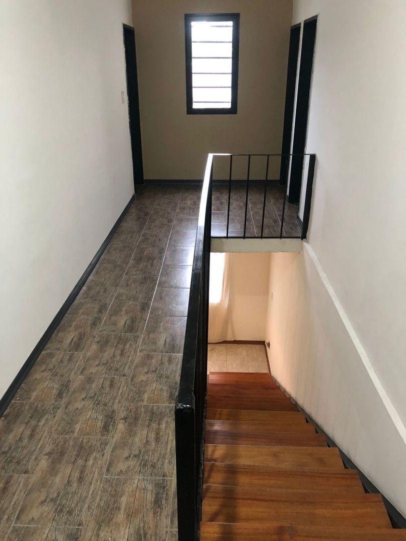 Casa 4 Dorm.. | Calle 50 6263 1