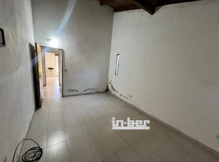 Casa 2 dormitorios. | CALLE CAMINO GRAL. BELGRANO 6769 4