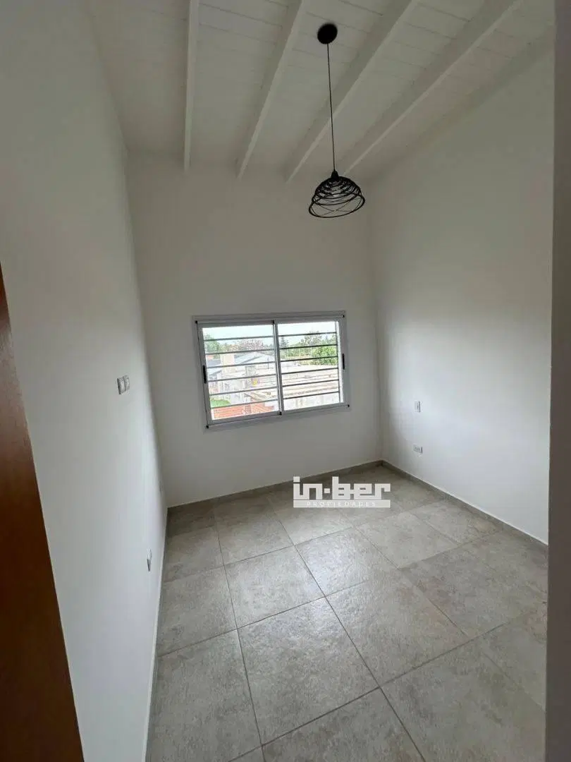 Departamento 1 dormitorio. | Calle Av. Eva Peron 2749 4