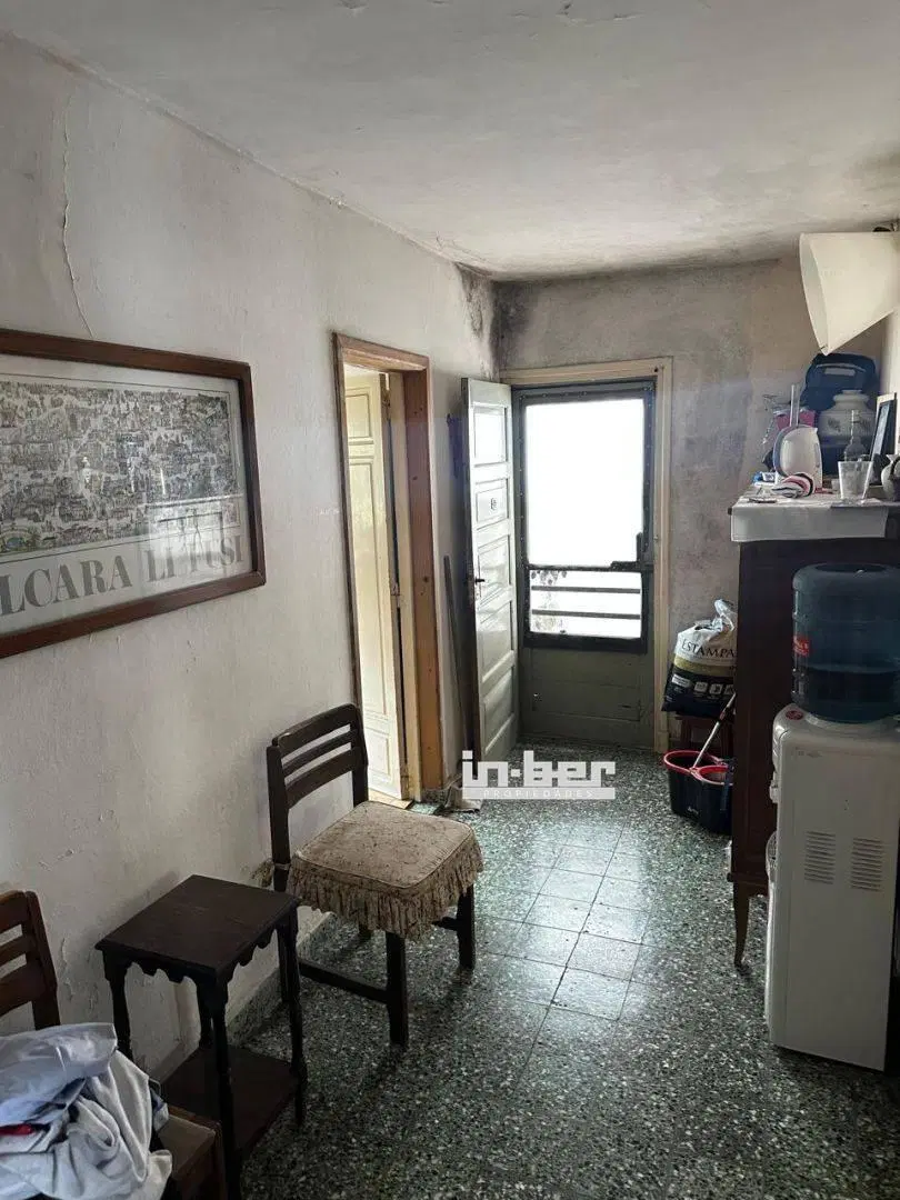 Casa 2 dormitorios. | Calle 214 1364 2