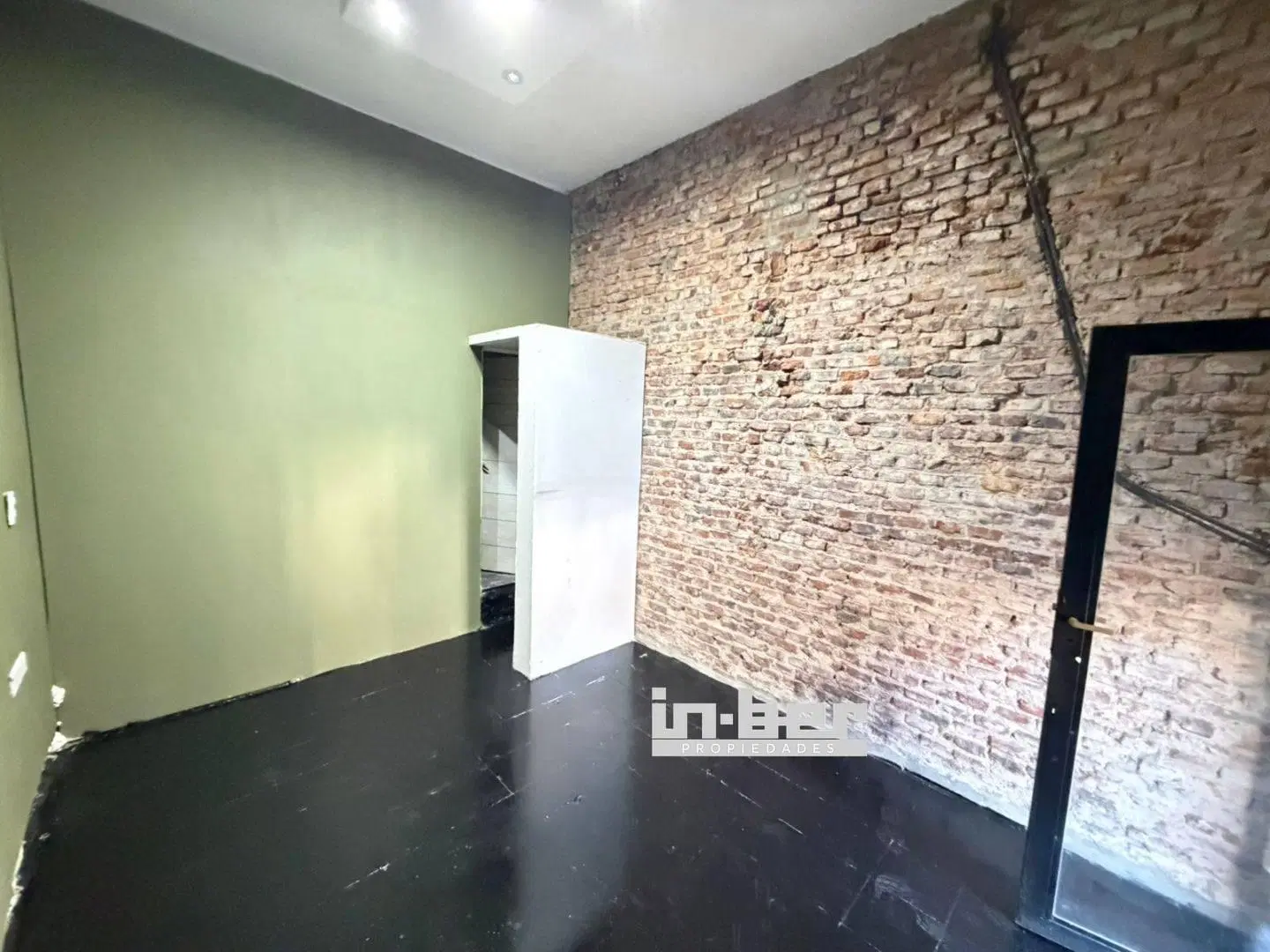 Local . | calle 147 1206 2