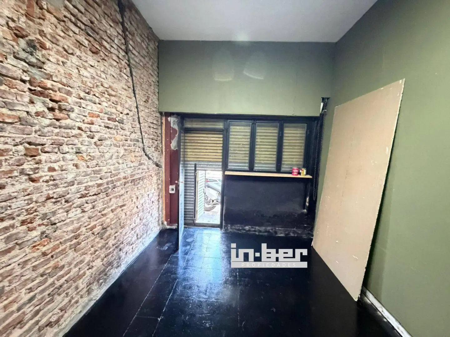 Local . | calle 147 1206 3