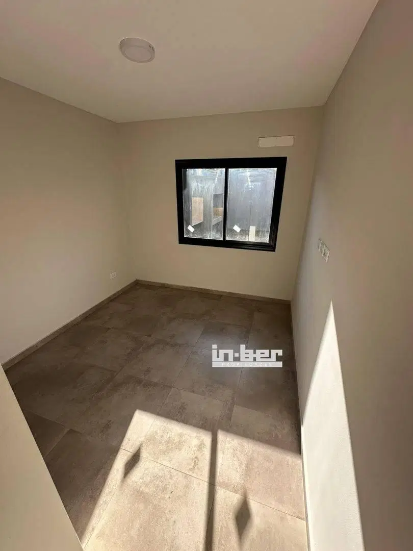 Departamento 2 dormitorios. | Calle 133 2942 5