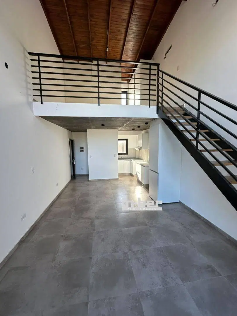 Departamento 2 dormitorios. | Calle 133 2938 1