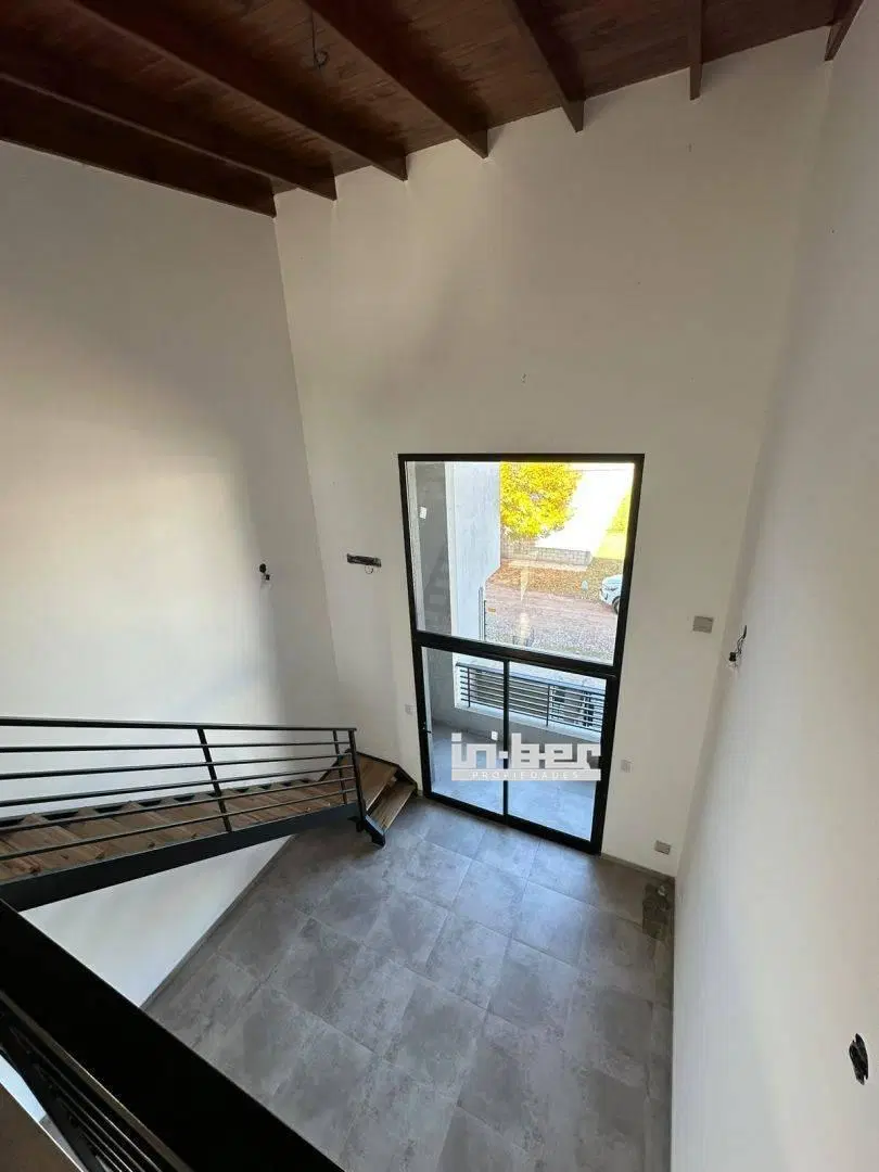 Departamento 2 dormitorios. | Calle 133 2938 3
