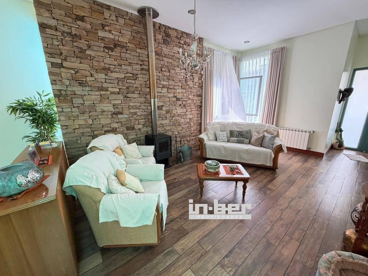 Foto de casa minimalista, imagen 2