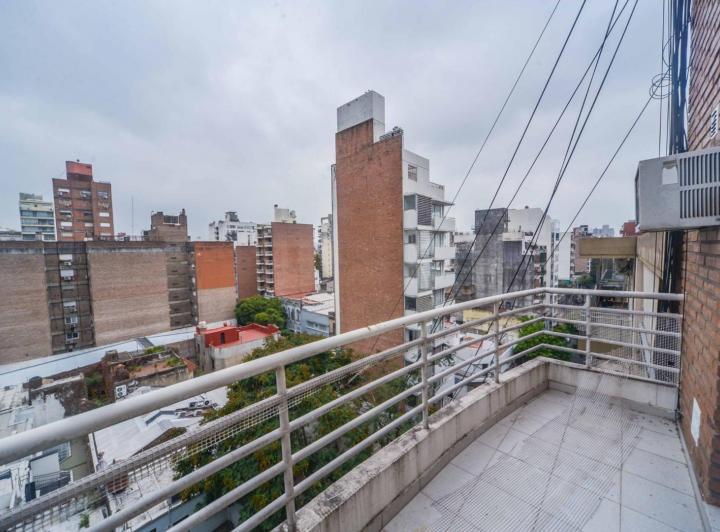 ALQUILO DEPARTAMENTO DE 2 DORMITORIOS EN BALCARCE AL 500 4