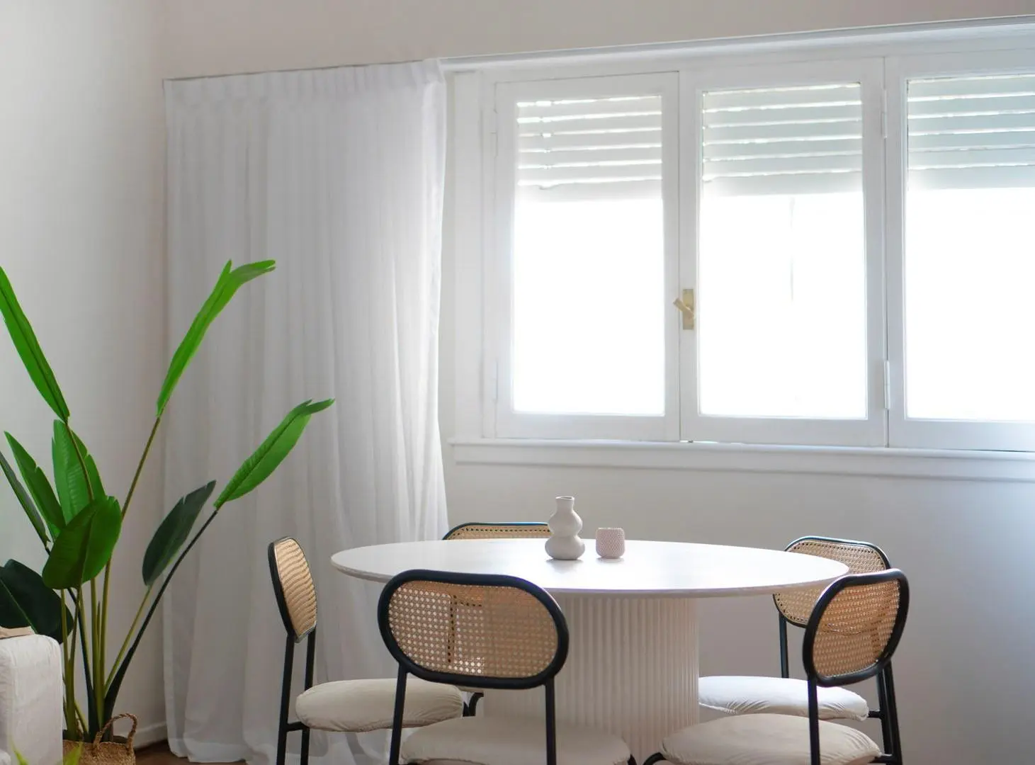 Elegante Departamento 2 Ambientes Completamente Renovado a Nuevo en Barrio Norte 4