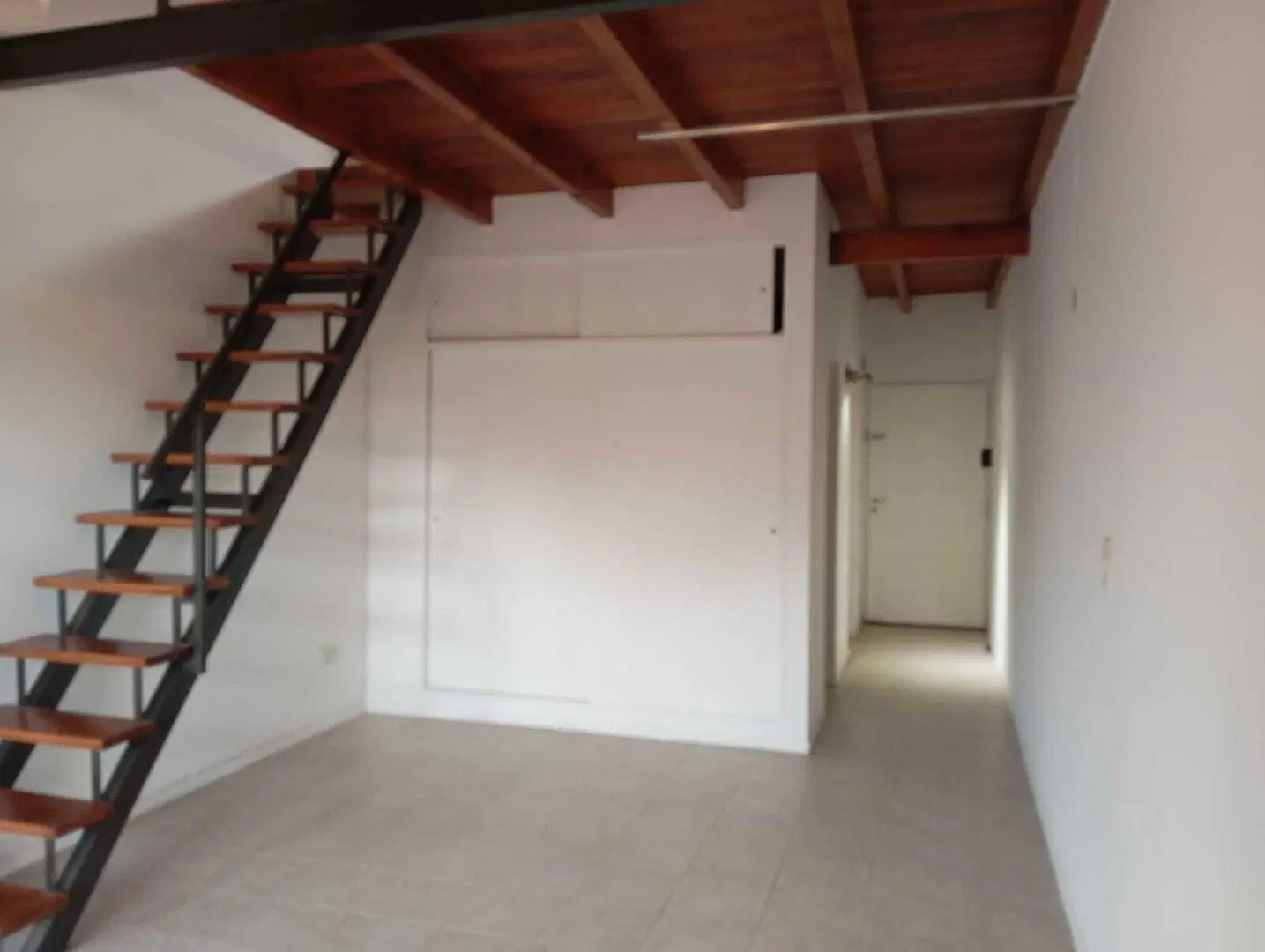 Excelente departamento en Complejo Las Recovas con cochera 4