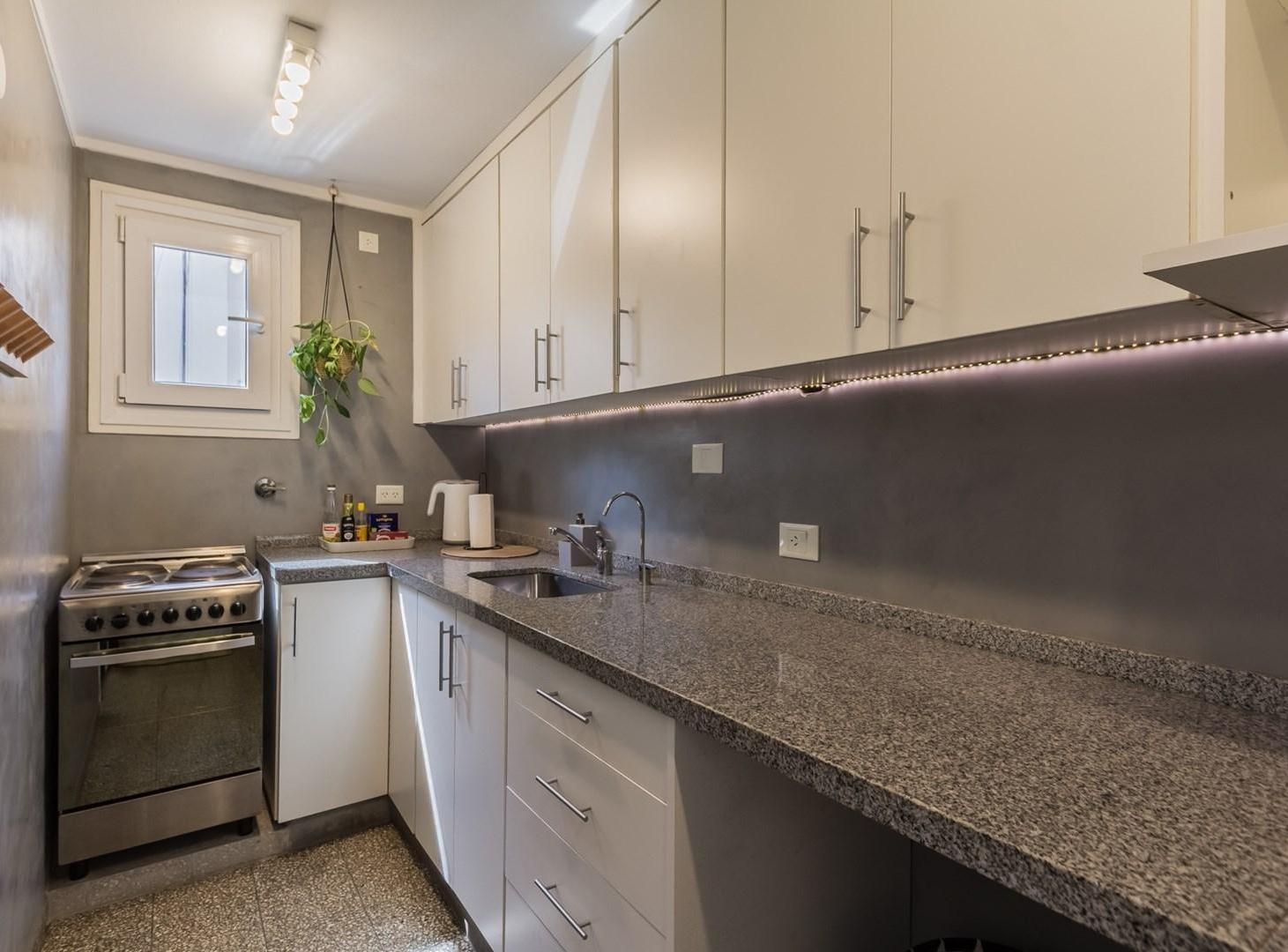 Foto de Recoleta | Semipiso 2 Amb Amoblado | Suite + Balcón | Disponible Octubre, imagen 4