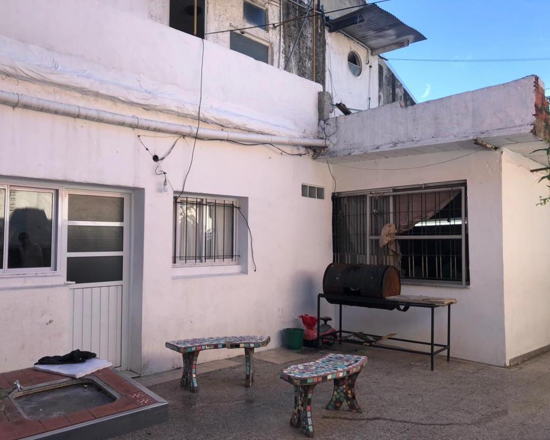 VENTA CASA MULTIFAMILIAR 3 UNIDADES COCHERA PATIO - VICENTE LOPEZ - VILLA MARTELLI