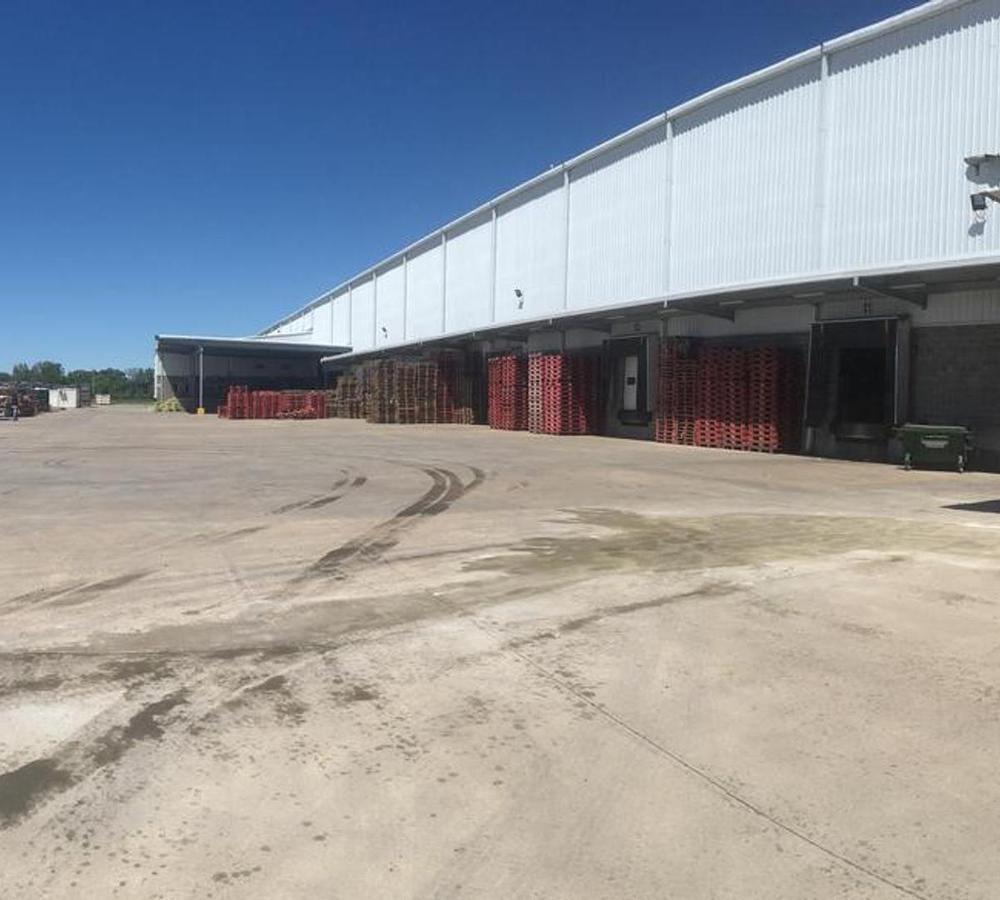 Espectacular Predio Industrial Lote de 58.800 m² /16.050 m² Cubiertos / Spegazzini 1