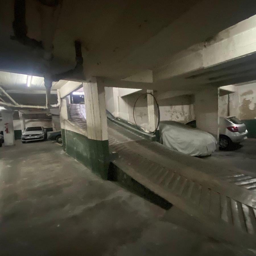 Foto de COCHERA EN VENTA - ESCRITURA PROPIA - ACCESO RAMPA - VILLA MARTELLI, imagen 3