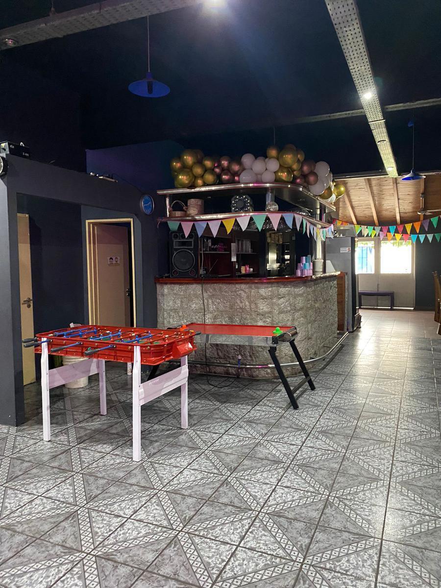 Foto de VENTA Local 370m2 Avenida Laprida entre Peru y Bolivia Vicente Lopez, imagen 4