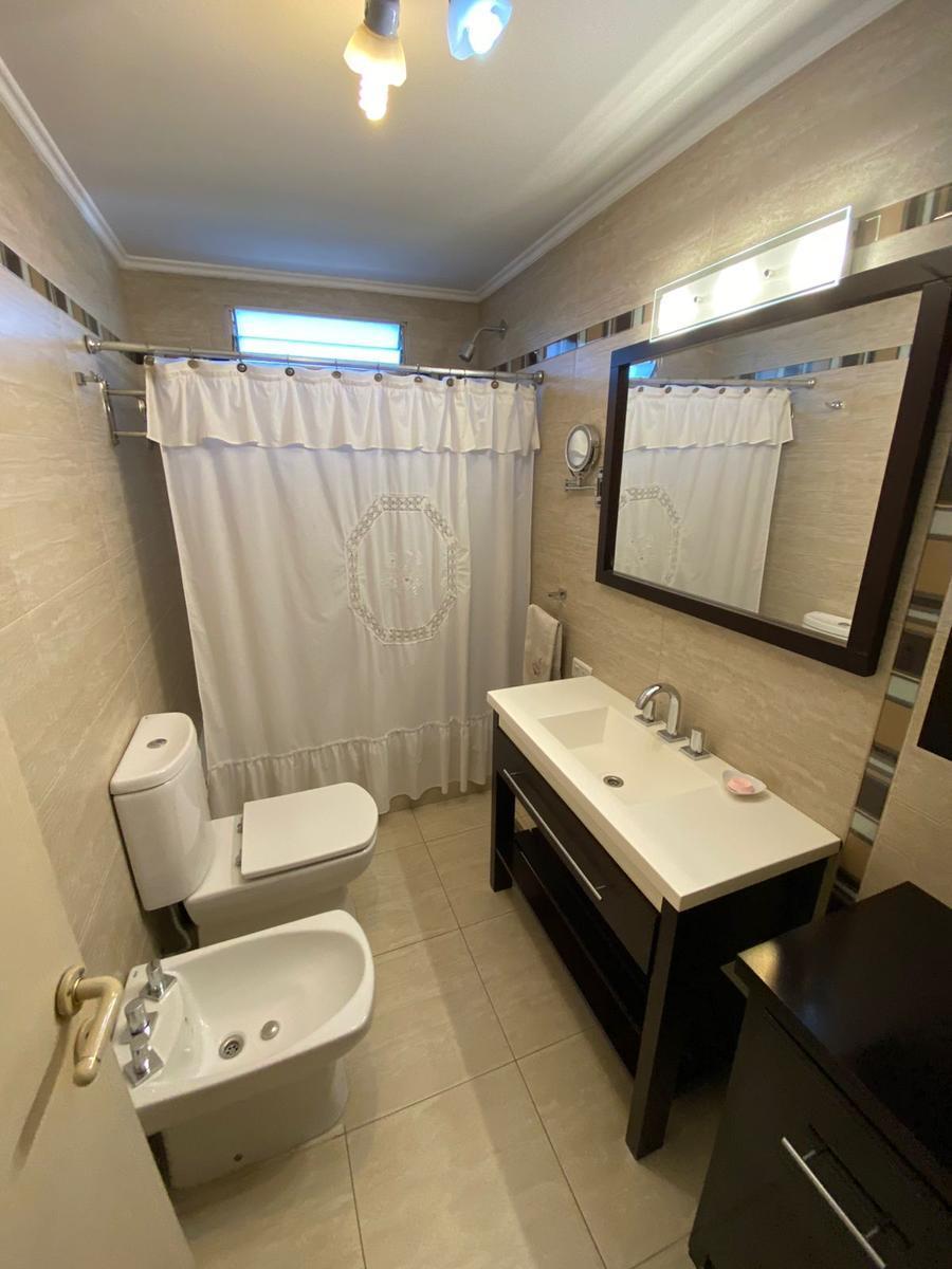 Venta Block 2 Casas 3 y 4 Ambientes Deposito / Galpon Jardin - Lote 425 m² - Vicente Lopez - Olivos 4