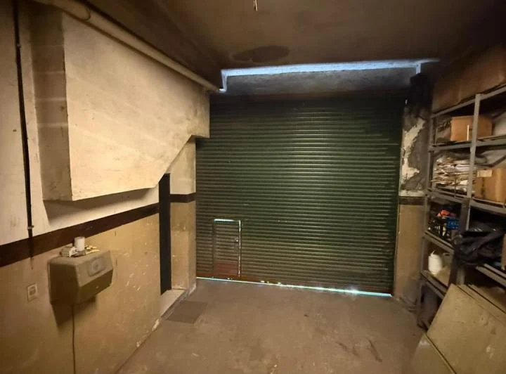 Local 1000m2 con oficina y deposito