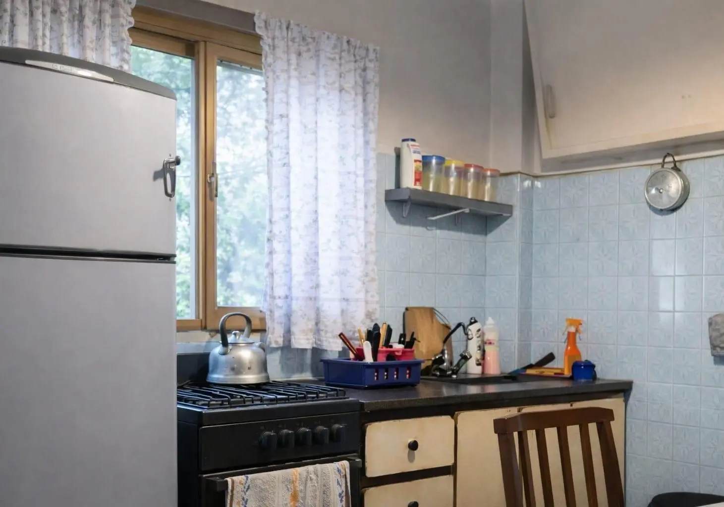 VENTA CHALET 3 AMBIENTES CON GARAGE Y PATIO - A METROS DE AVENIDA MITRE 4