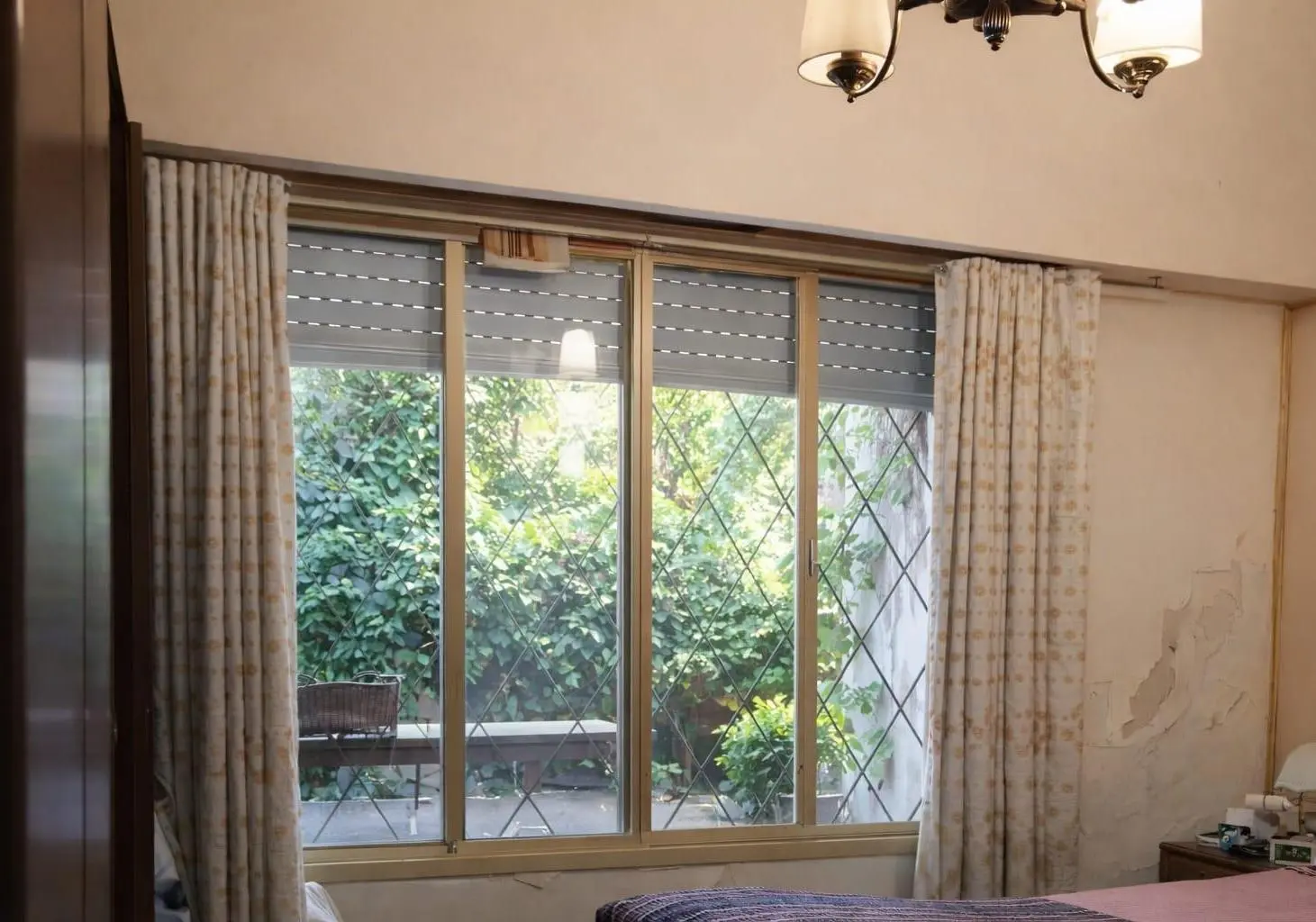 VENTA CHALET 3 AMBIENTES CON GARAGE Y PATIO - A METROS DE AVENIDA MITRE 5