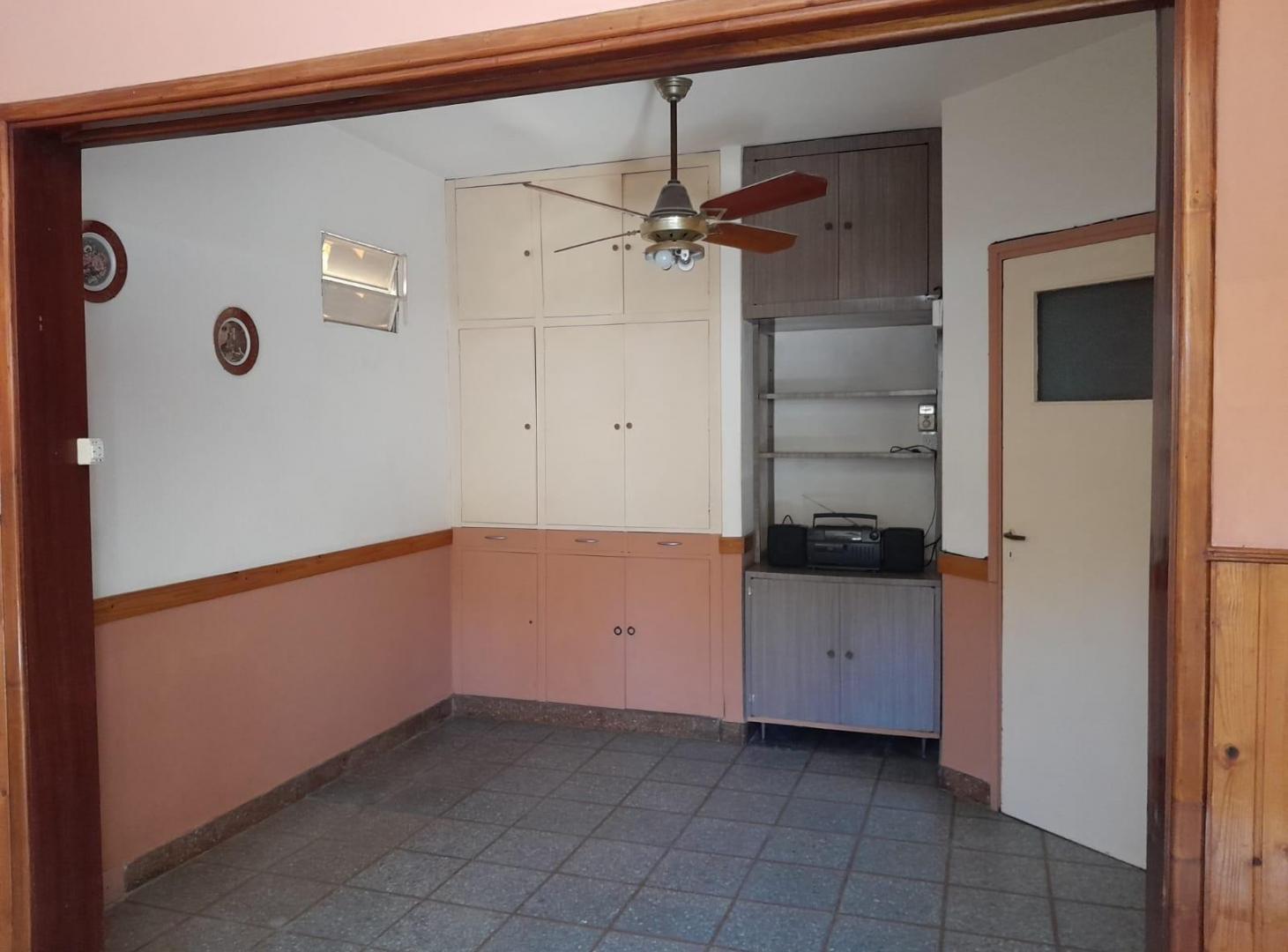 Foto de alquiler PH 3 ambientes al frente, imagen 3