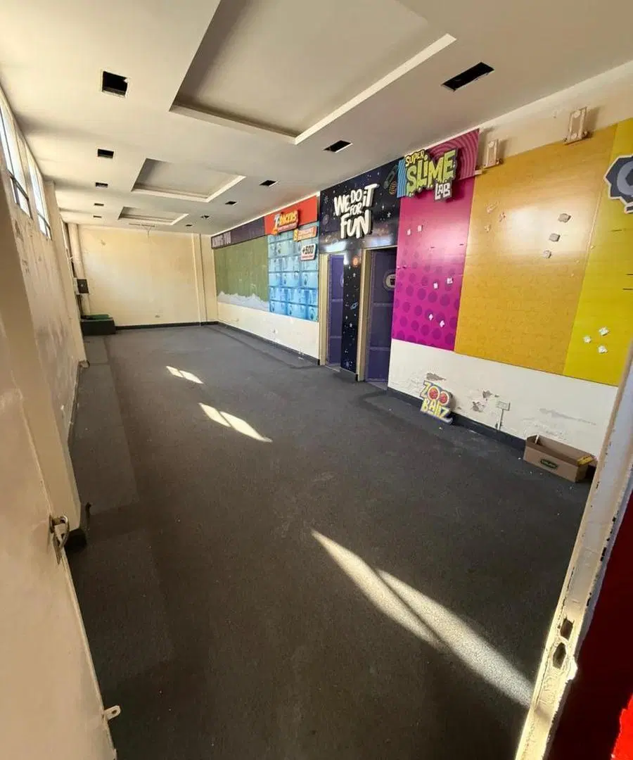 alquiler deposito galpon local con oficinas 1200m2 3
