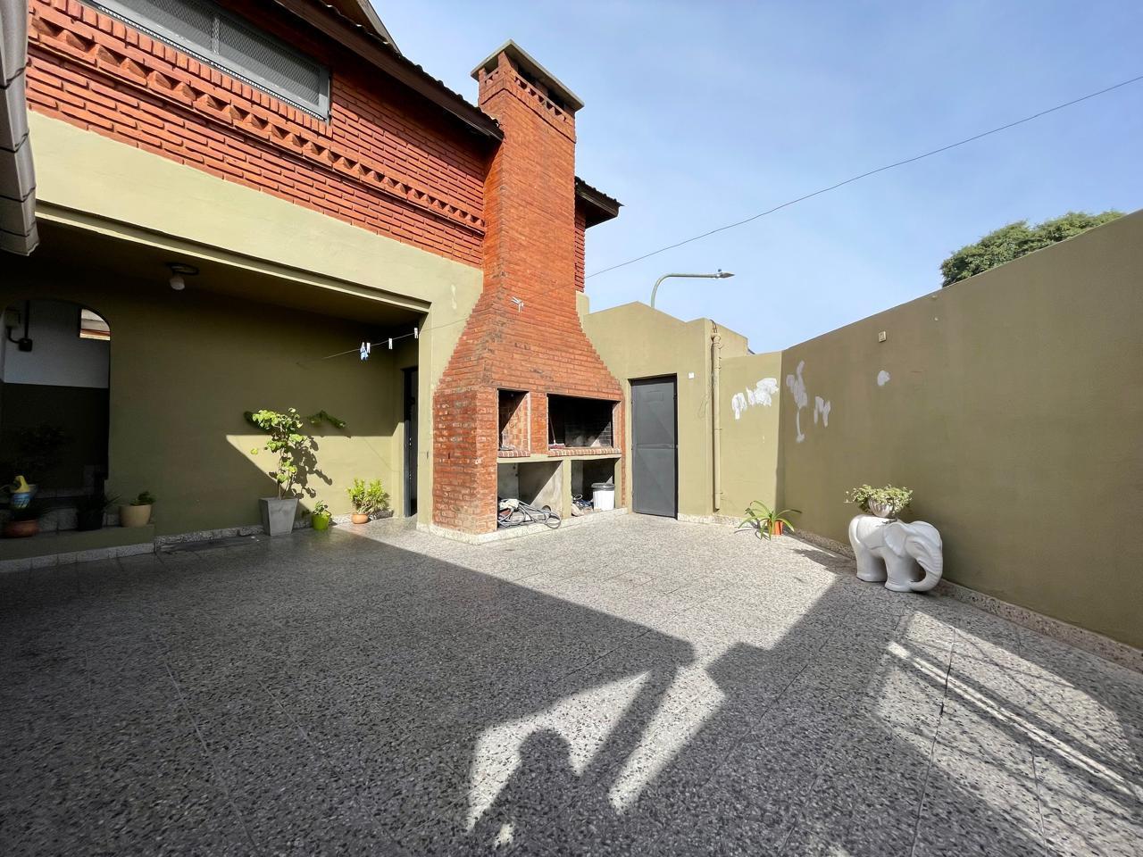 BLOCK 350m2 CON GALPON + VIVIENDA + OFICINA + QUINCHO