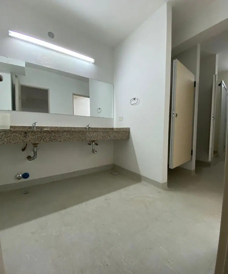deposito con oficinas 440m2 a metros de CABA - Villa Martelli 5
