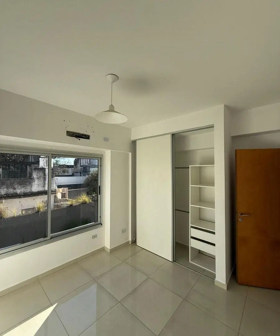 Venta Departamento 2 amb con cochera 3