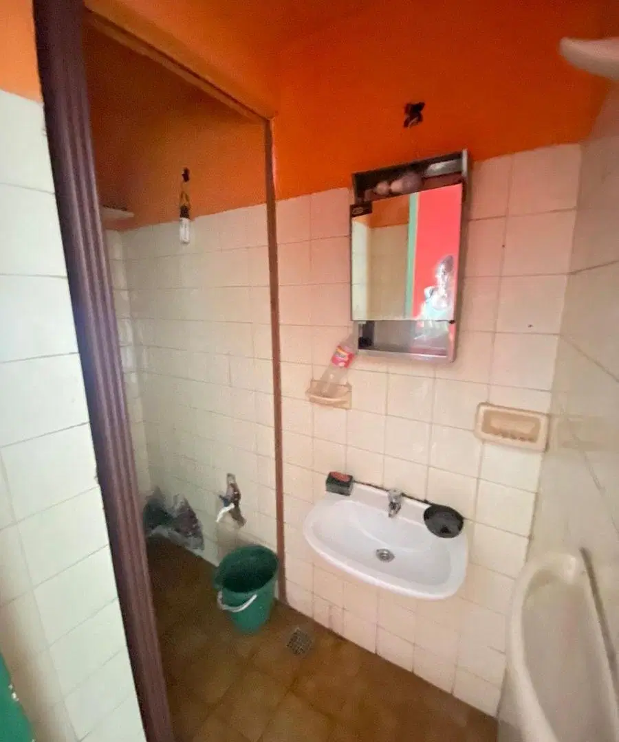 alquiler Local a metros de avenida laprida 5