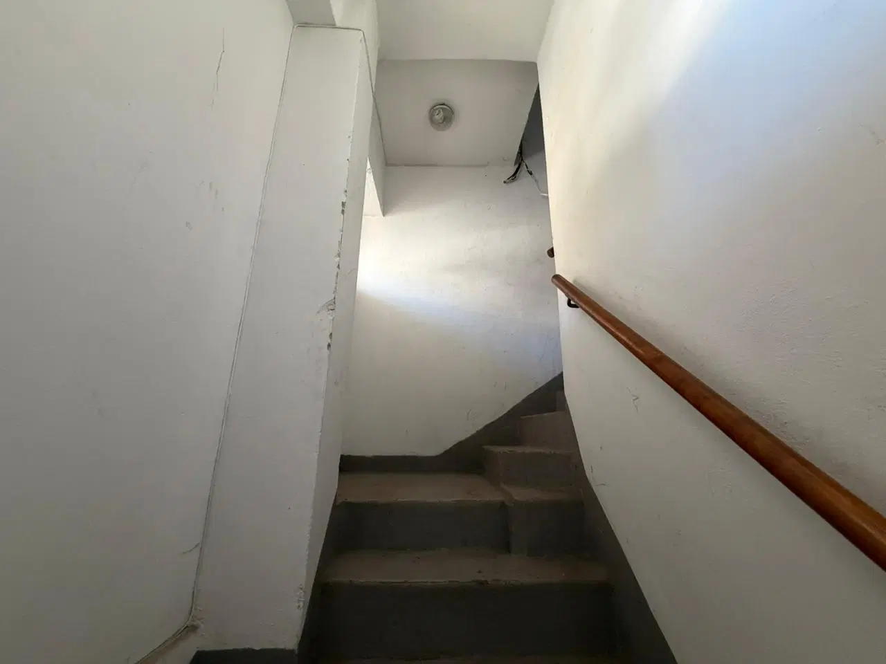 venta deposito galpon con Oficina - 300m2- florida 4