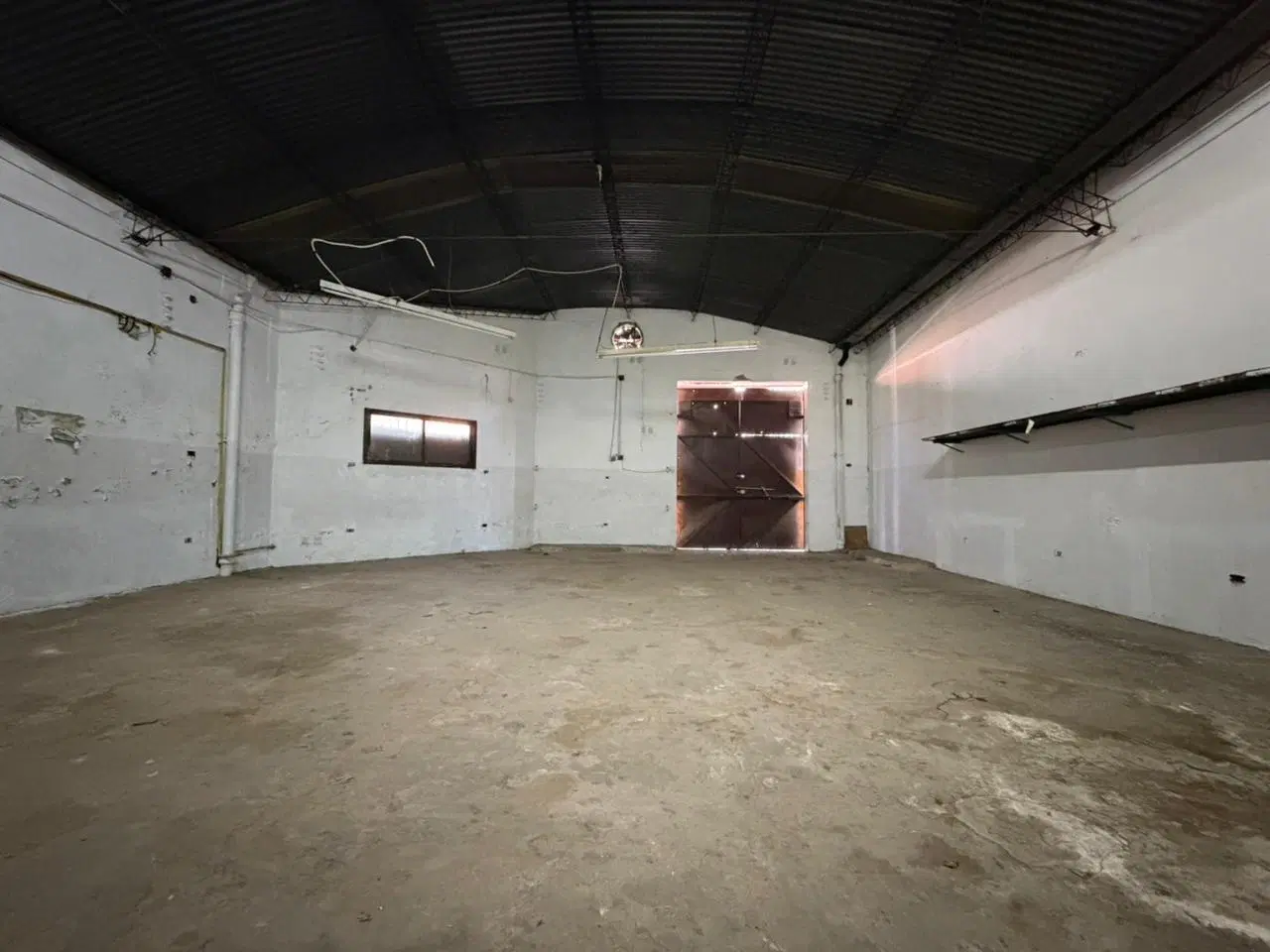 venta deposito galpon con Oficina - 300m2- florida 3