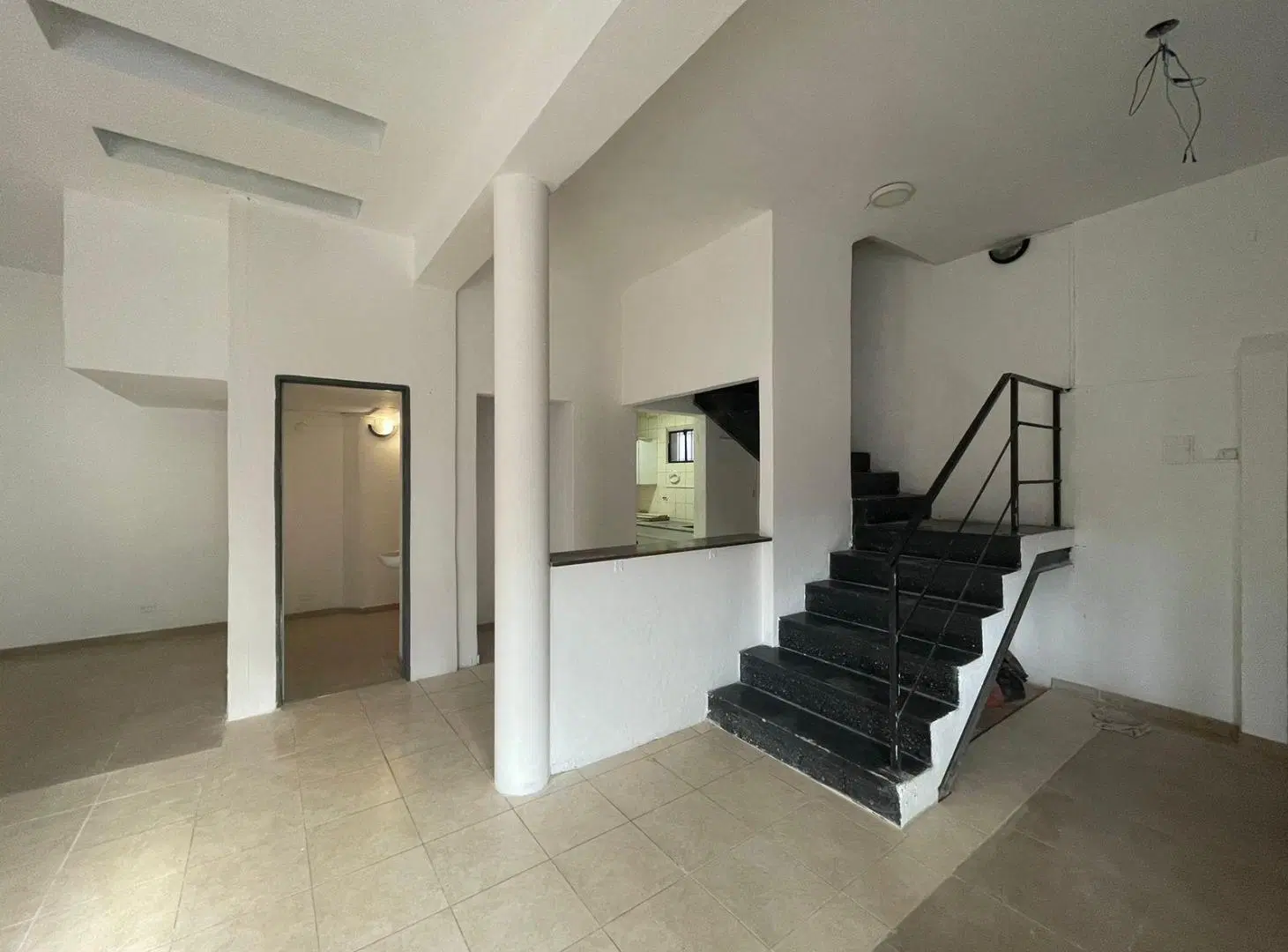 ALQUILER PH USO OFICINA CONSULTORIO PROFESIONAL A PASOS AVENIDA LAPRIDA - VICENTE LOPEZ - VILLA MART 5