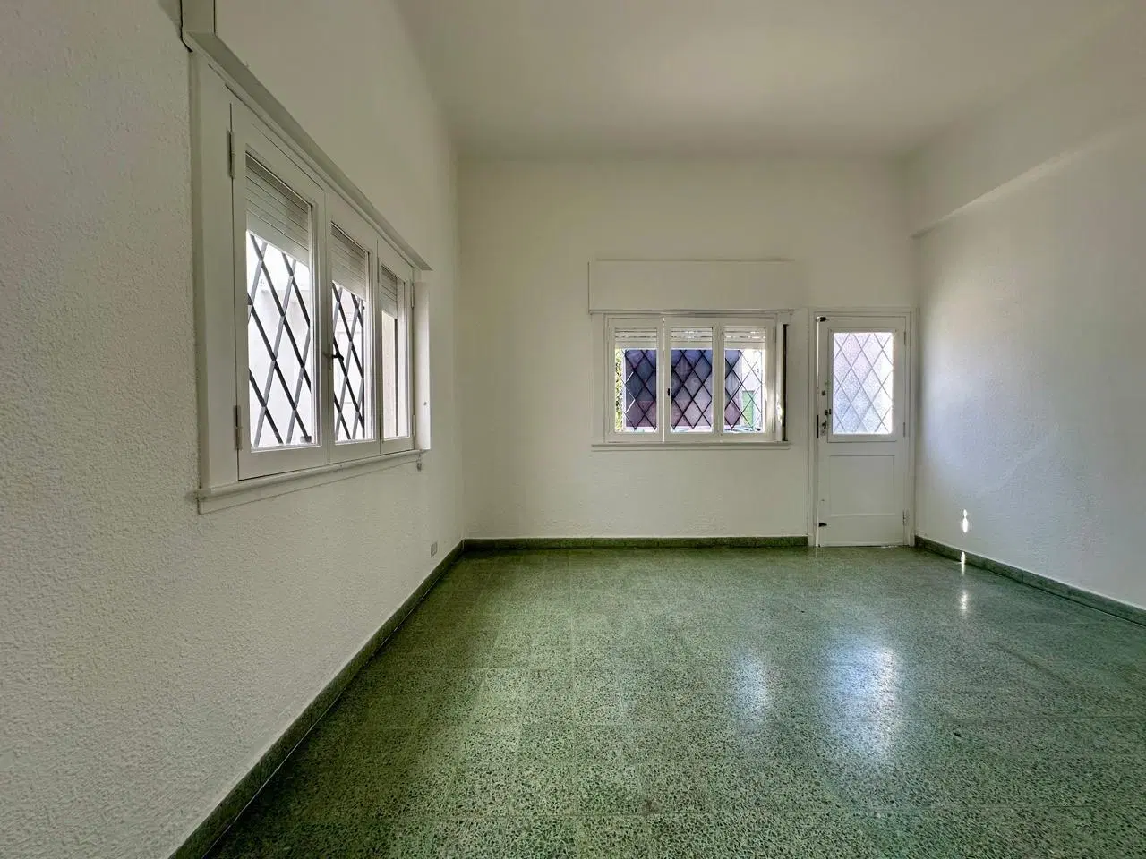 oportunidad Casa 3 ambientes jardin lote propio 8