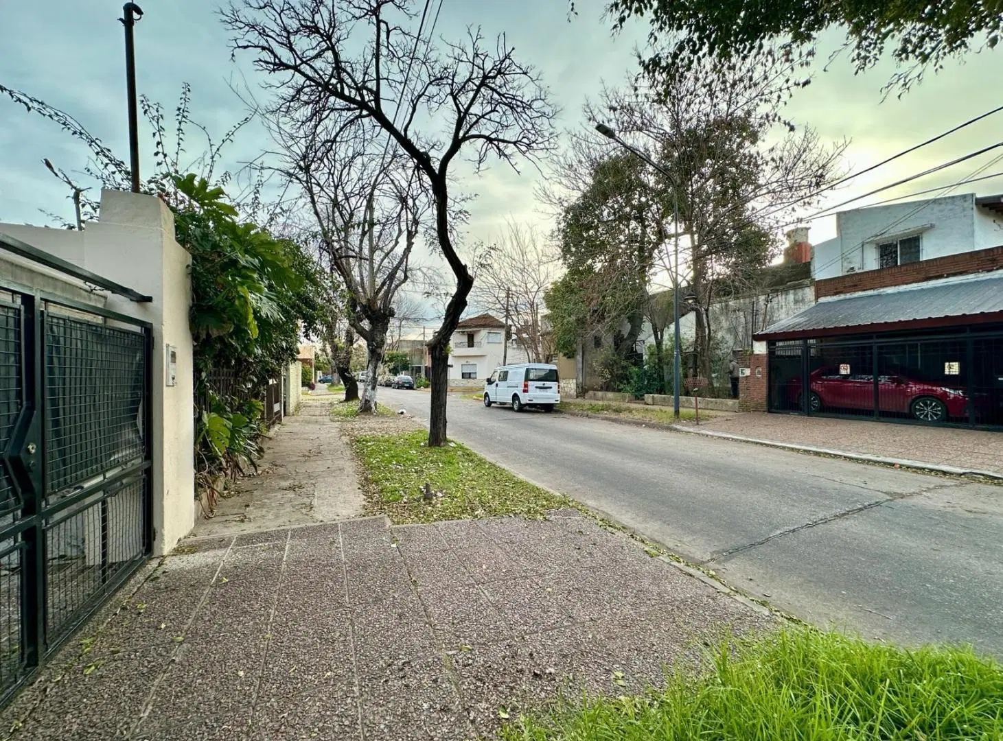 Dúplex 3/4 ambientes con patio y cochera 3