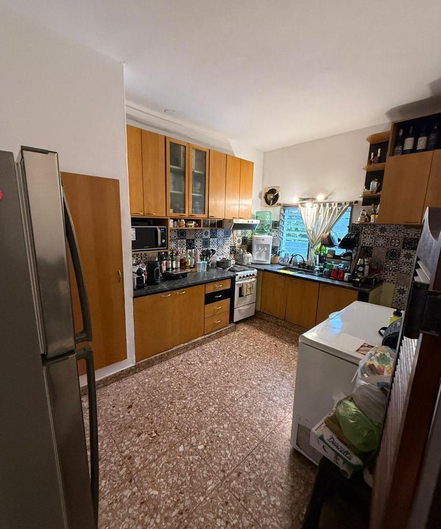 Foto de venta Casa con cochera deposito terraza 4 ambientes, imagen 4