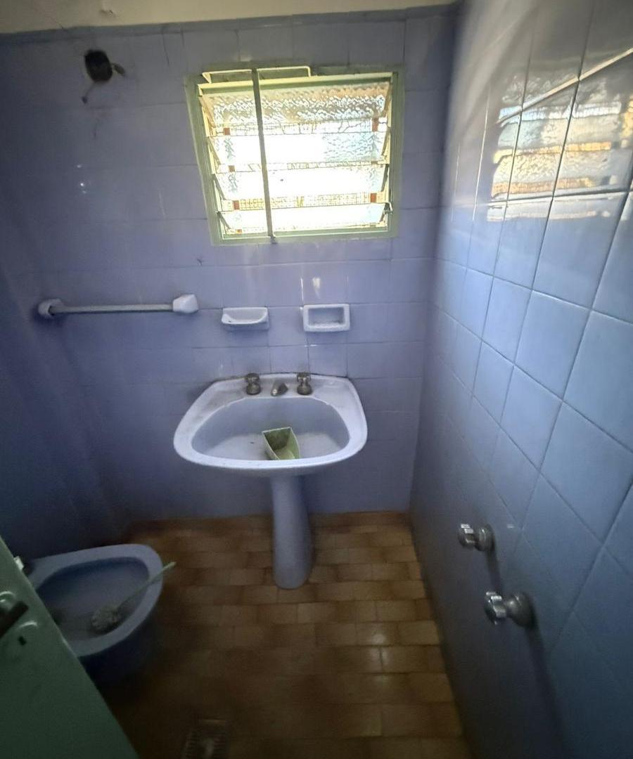 Foto de DEPOSITO CON OFICINA 215m2 VILLA MARTELLI FLORIDA VICENTE LOPEZ, imagen 5
