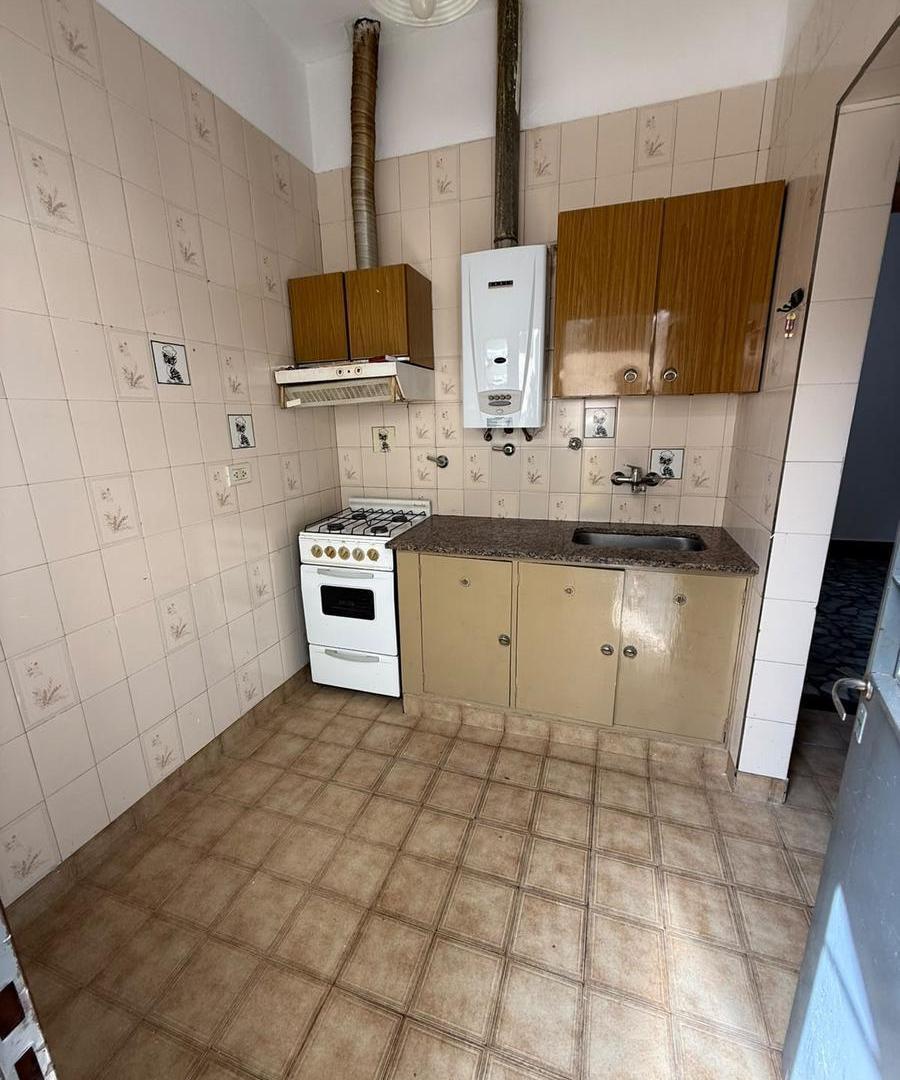 Foto de venta casa en PH con 4 ambientes 3 dormitorios garage patio terraza, imagen 2