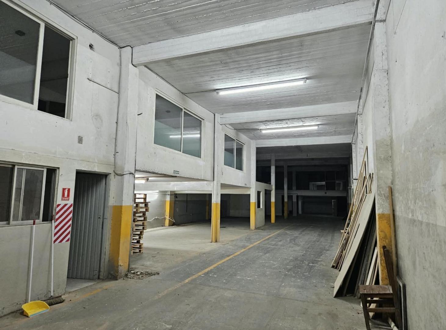 Foto de OFICINA Y DEPOSITO 960m2 - San Fernando Colectora acceso tigre, imagen 3