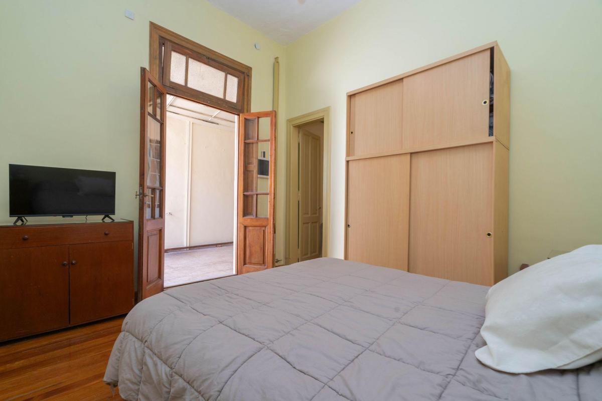 Venta Gran Casa 6amb en Paternal + Patio + Balcón! 1
