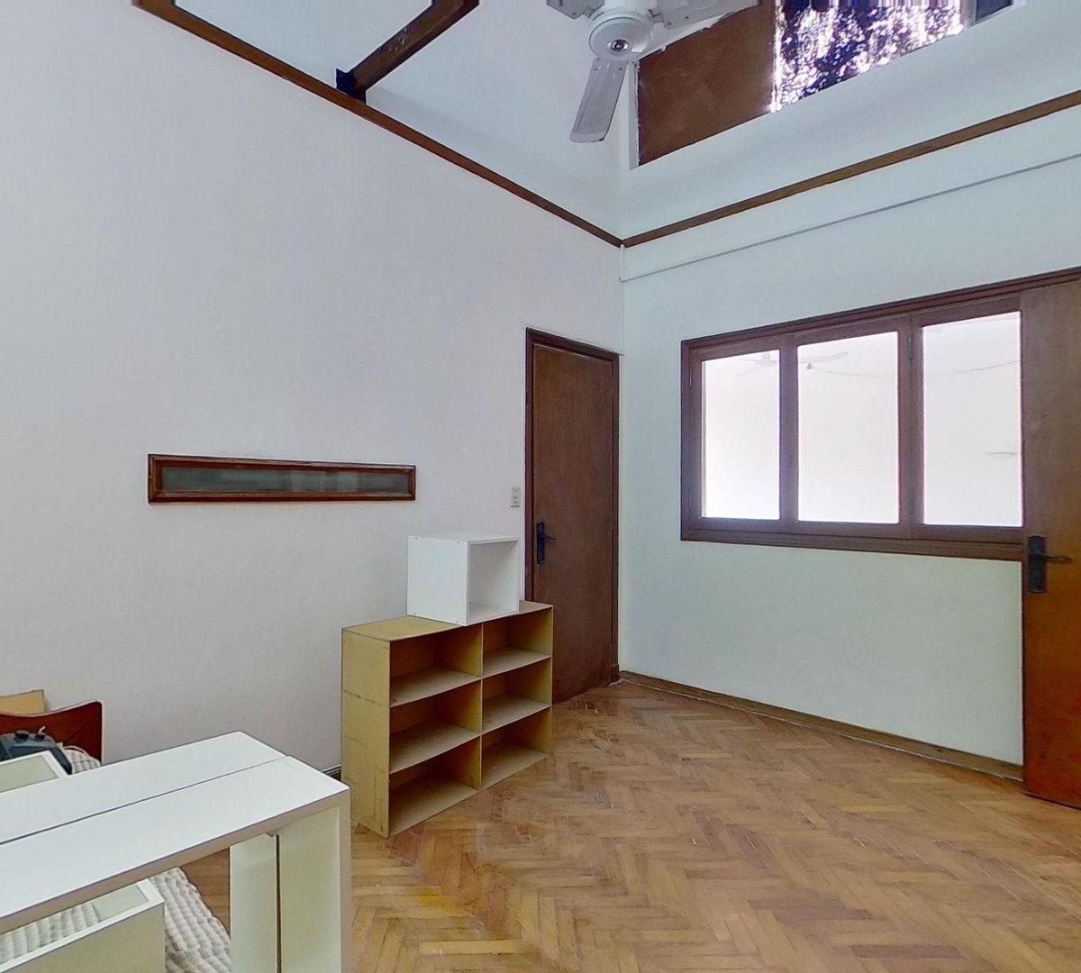 Galpón 474 m² Más Vivienda en Venta en Caballito 2