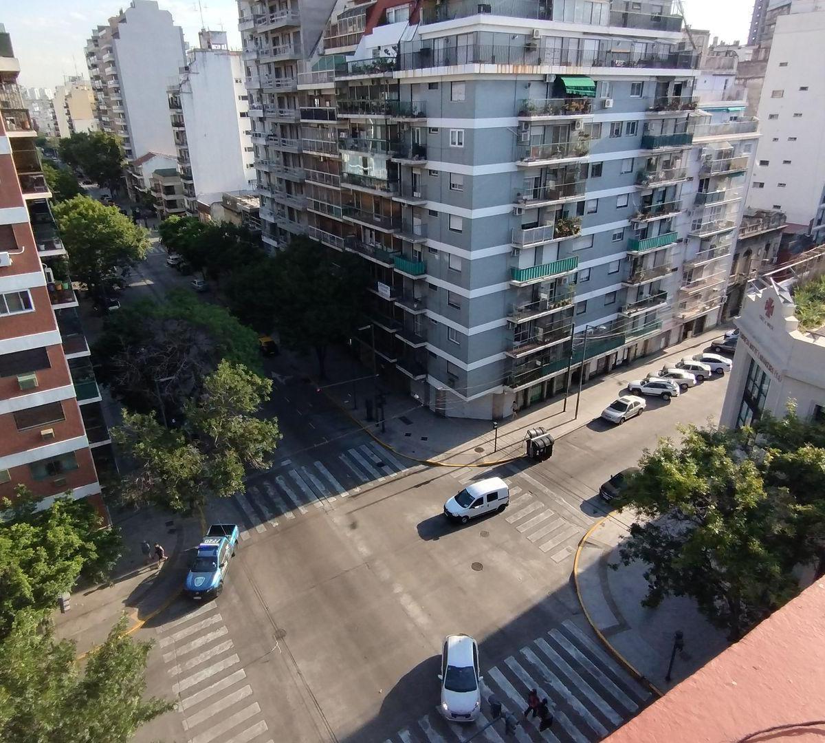 Departamento 4 Ambientes con Balcón en Barracas 2