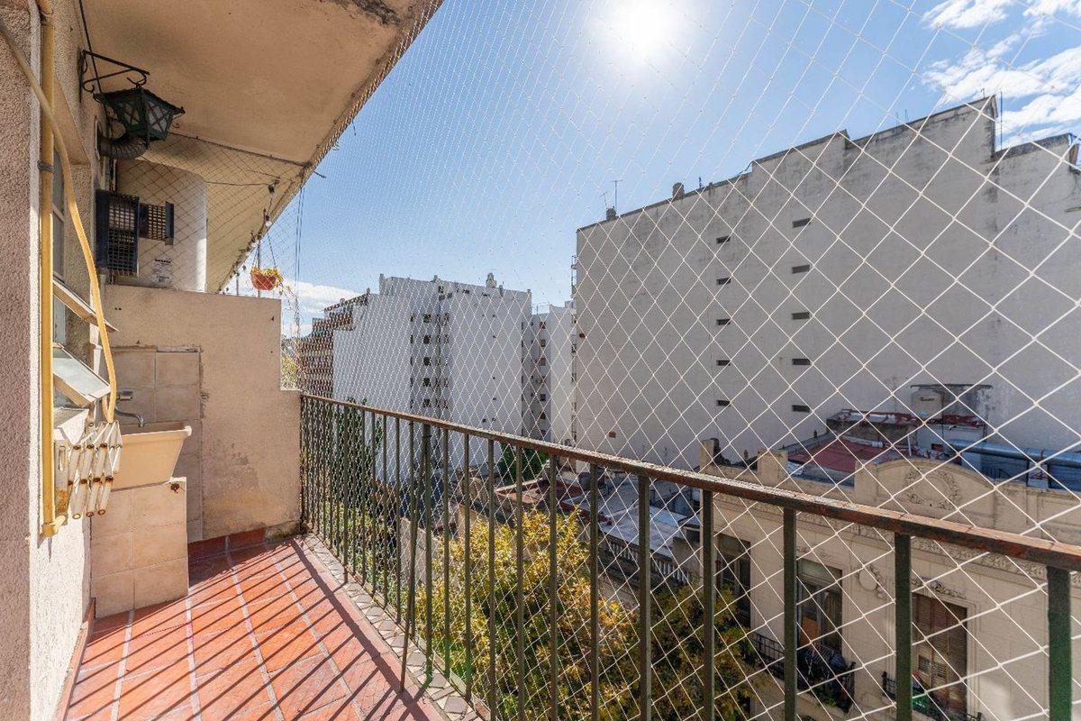 Venta Depto 3 Amb Frente 2 Balcones Sol Flores 2