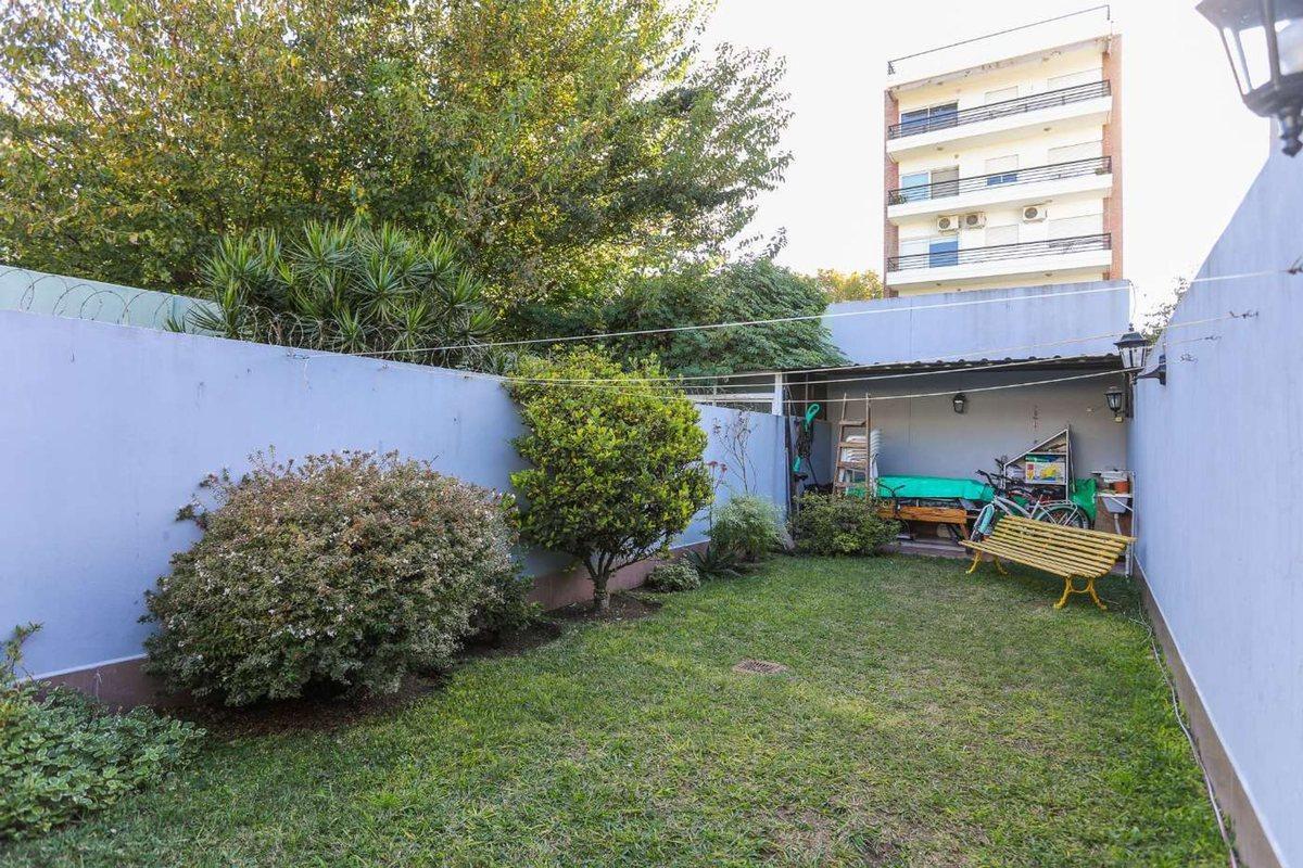 PH 3/4 Amb. con Patio - Parrilla y Jardín 125 m² 4