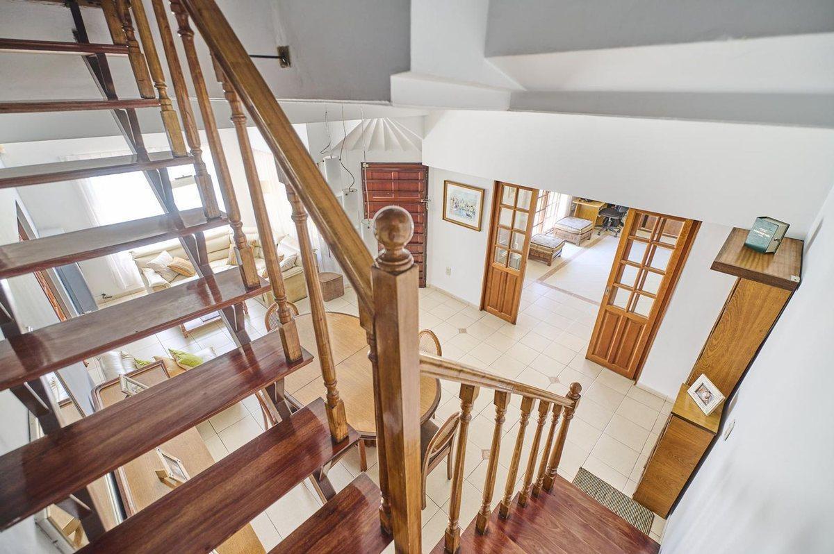 Casa Lote Propio + Terreno Barrio Ingles Hurlingham 2