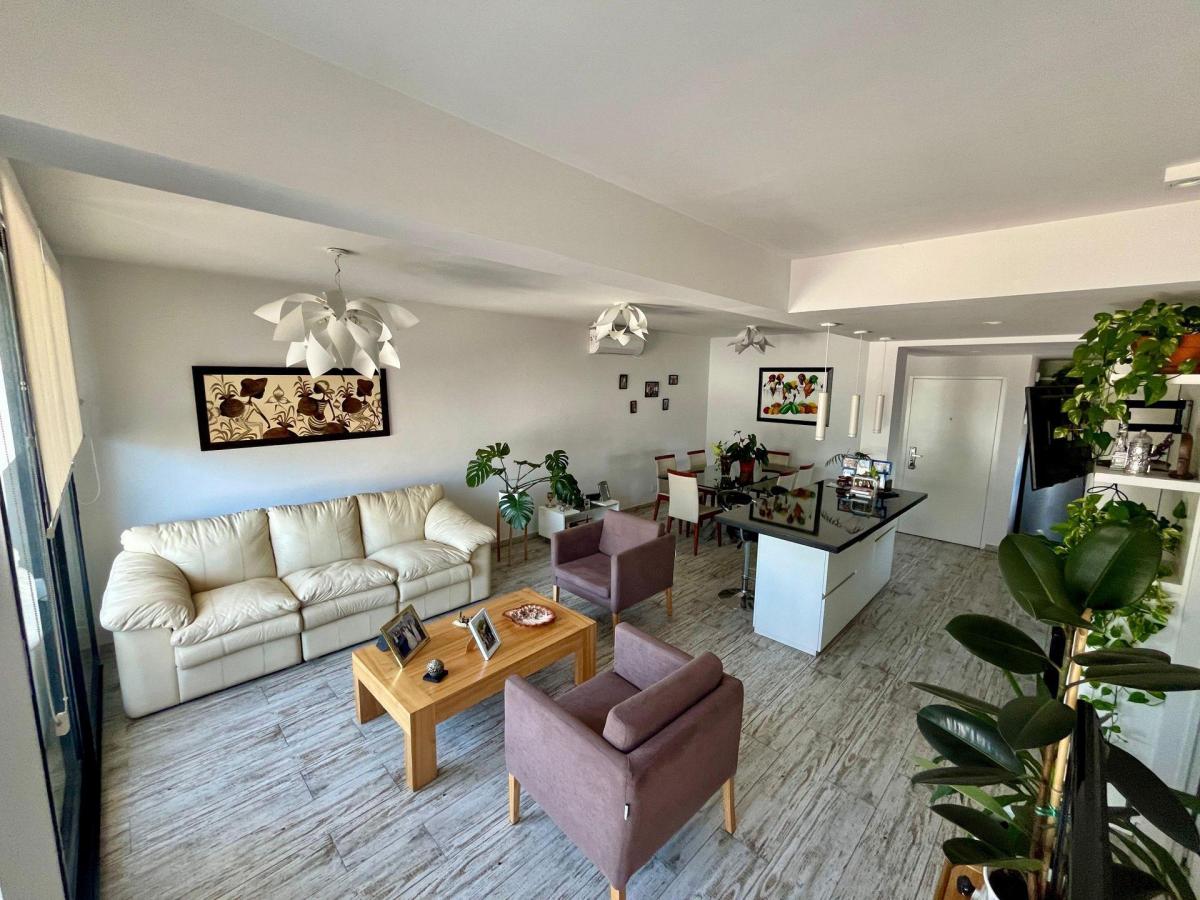 Venta Depto Semipiso 3 Amb Balcón Cochera Pileta 2