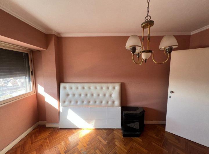 Departamento 3 ambientes AMPLIO al FRENTE en Lanus 4