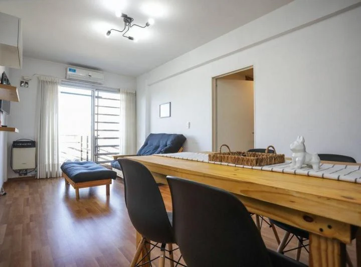 DEPARTAMENTO 2 AMB AL FRENTE C/BALCÓN 42 M2 PISO 5 4
