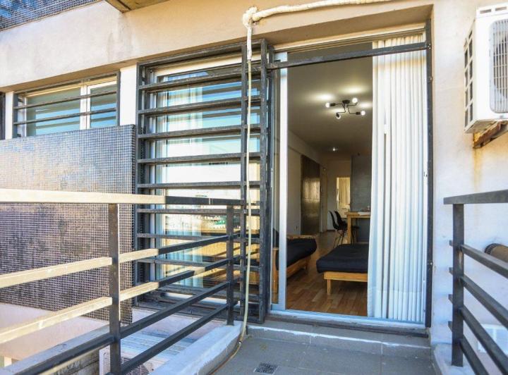 DEPARTAMENTO 2 AMB AL FRENTE C/BALCÓN 42 M2 PISO 5 5